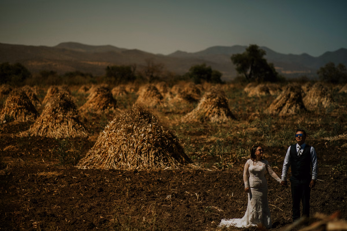 Sesión de trash the dress de Adri & Franco en Cd. Guzman, Atoyac, Sayula, Matute Remus