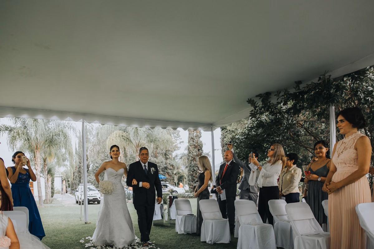 Sara & Leonel — Hacienda los Agaves, Tlajomulco de Zuñiga