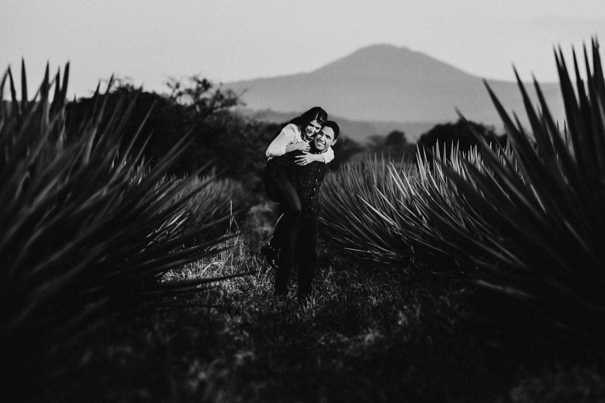 Sesión preboda de Viry & Jose Luis en Tequila, Jalisco