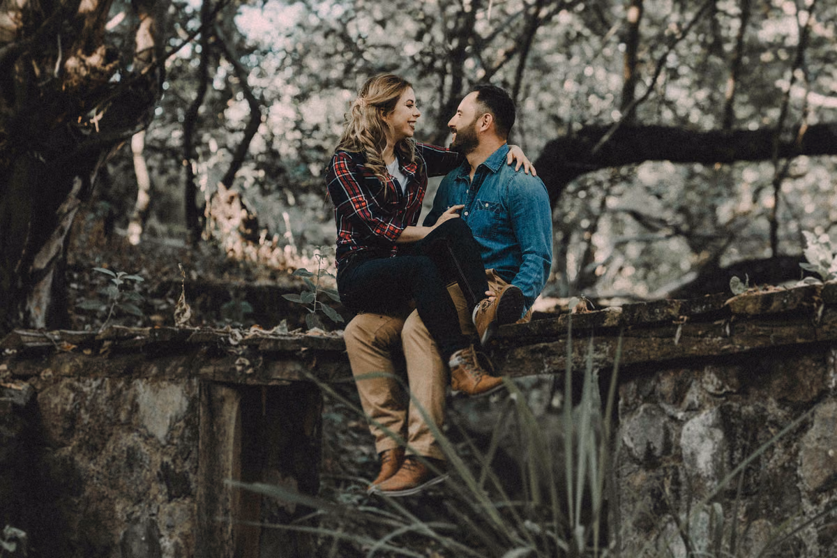 Sesión preboda de Kenia & Emmanuel en Banco de materiales Guadalupe, Quinta Santa Maria, Nayarit