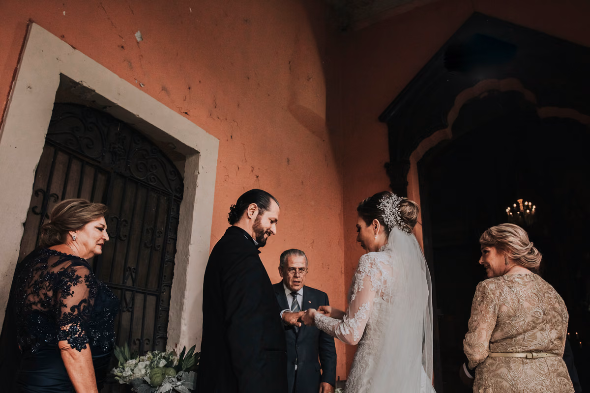 Boda de Alexis & Fer en Hacienda Santa Lucía, Zapopan, Jalisco