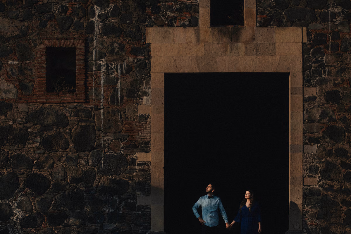 Sesión preboda en Isla de Mezcala, Ale e Hiram, Jalisco, Mexico