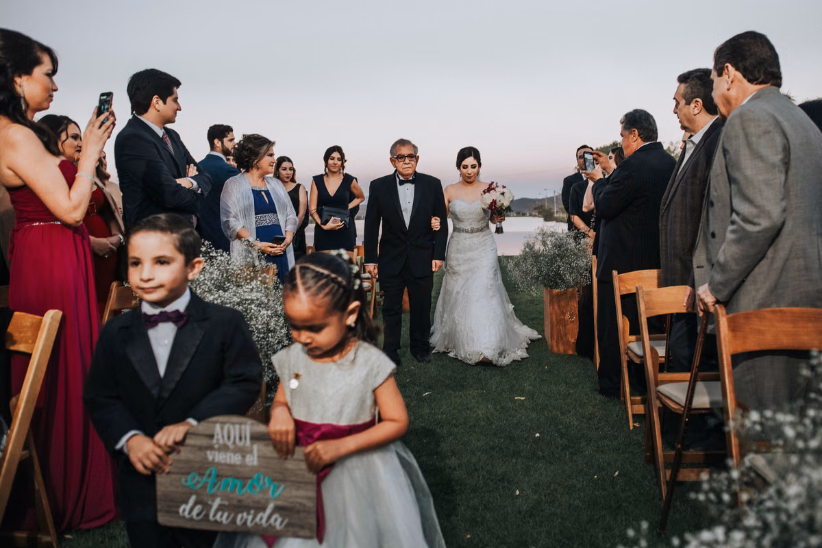 Boda de Marina & Jorge en Hacienda la Santa Cruz, Zapopan, Jalisco