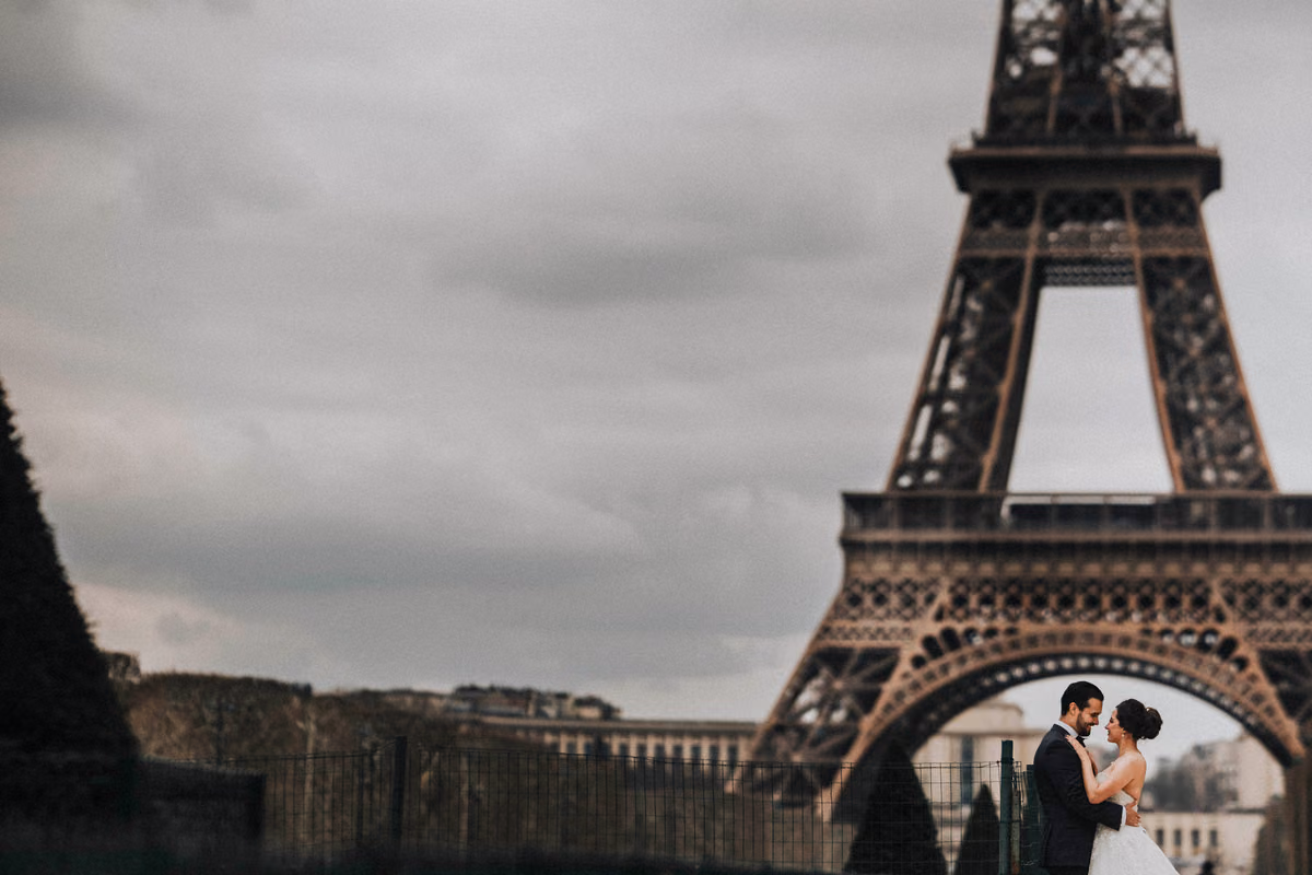 Sesión de trash the dress de Adry & Robert en París, Francia
