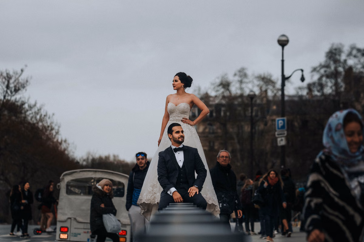 Sesión de trash the dress de Adry & Robert en París, Francia