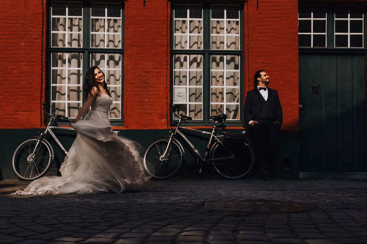 Sesión de trash the dress de Adry & Robert en Brujas, Bélgica