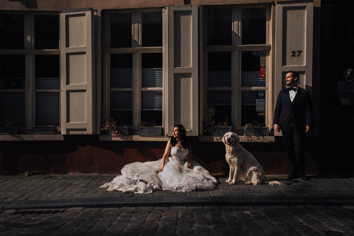 Sesión de trash the dress de Adry & Robert en Brujas, Bélgica