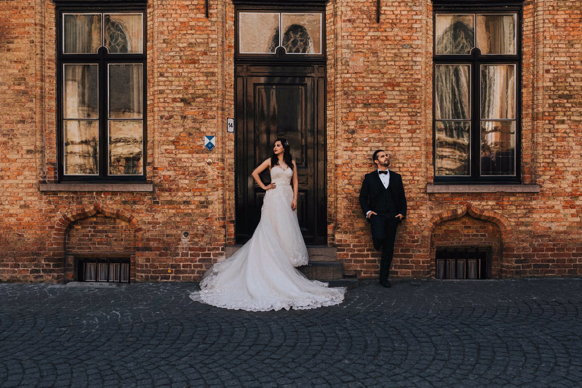 Sesión de trash the dress de Adry & Robert en Brujas, Bélgica