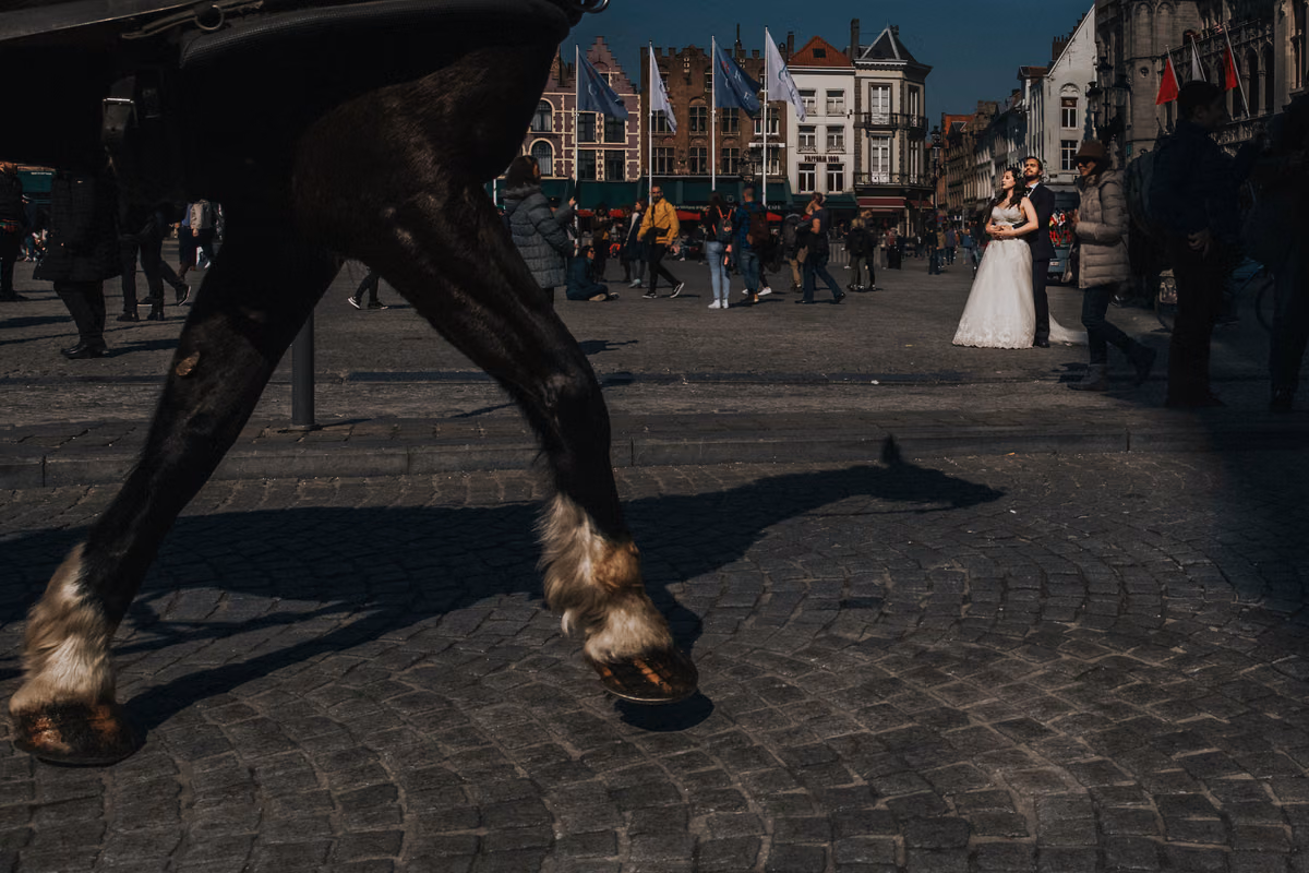 Sesión de trash the dress de Adry & Robert en Brujas, Bélgica