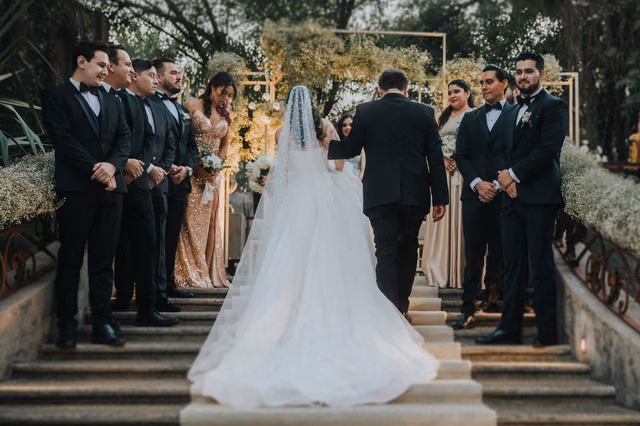 Boda de Christian & Marlene en Bosque By Alofa, Tlajomulco, Jalisco