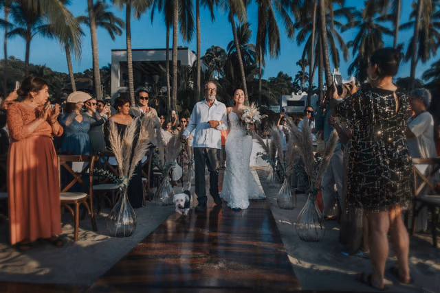 Boda de Dyrna & Dorians en Casa Romero, San Pancho, Nayarit