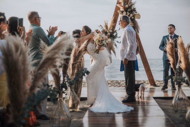 Boda de Dyrna & Dorians en Casa Romero, San Pancho, Nayarit