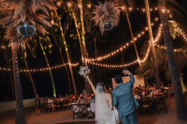 Boda de Dyrna & Dorians en Casa Romero, San Pancho, Nayarit