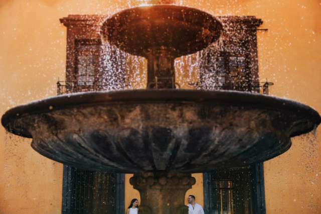 Sesión preboda de Eunice & Sebastian en Centro de Zapopan, Jalisco, Mexico