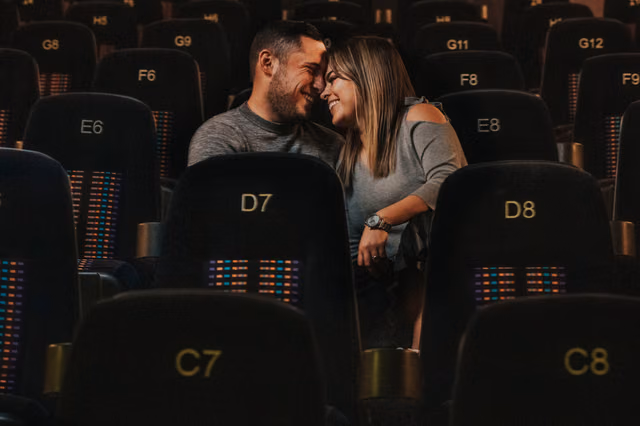 Sesión preboda de Pao & Jordan en Cinepolis, Mercado Juarez, Mercado Mexico, Plaza Midtown, Guadalajara, Jalisco