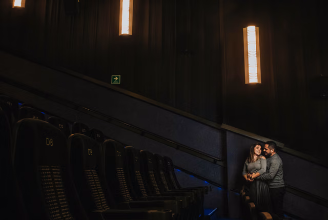 Sesión preboda de Pao & Jordan en Cinepolis, Mercado Juarez, Mercado Mexico, Plaza Midtown, Guadalajara, Jalisco