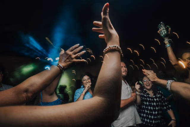Viví & Arturo — Club Regina, Pto Vallarta, Jalisco mx