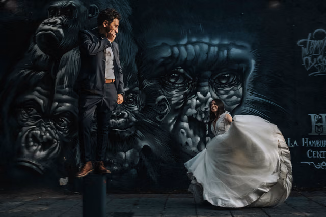 Sesión de trash the dress de Gaby & Zarate en Col. Chapultepec, Guadalajara, Jal