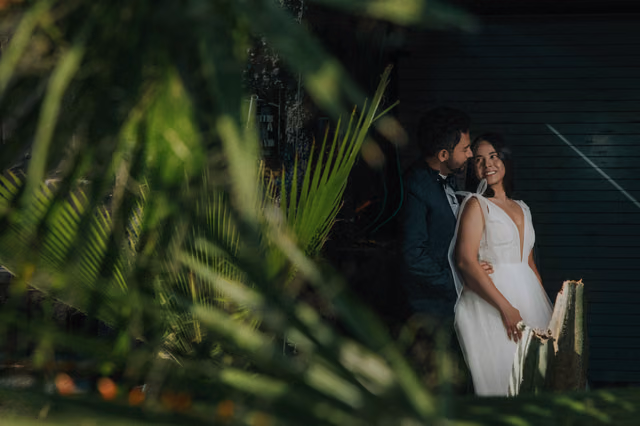 Sesión de trash the dress de Gaby & Zarate en Col. Chapultepec, Guadalajara, Jal