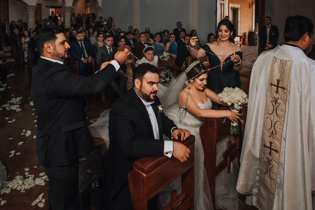 Boda de Ale & Aurelio en Finca San Javier, Huaxtla, Jal