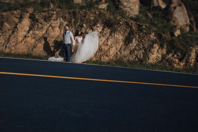 Sesión de trash the dress de Tania & Eduardo en Huaxtla