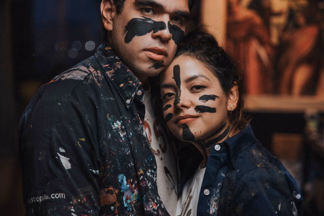 Sesión de compromiso de Nayra & Miguel en Galeria de Arte Peruzzi
