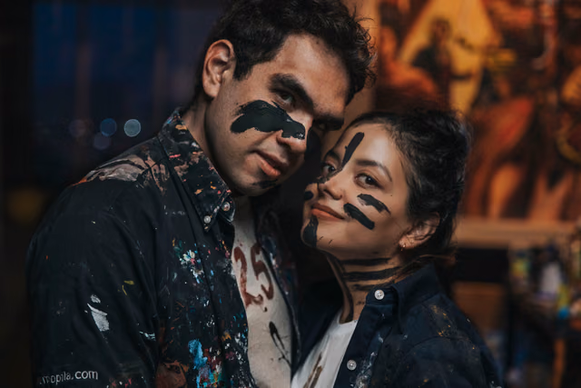 Sesión de compromiso de Nayra & Miguel en Galeria de Arte Peruzzi