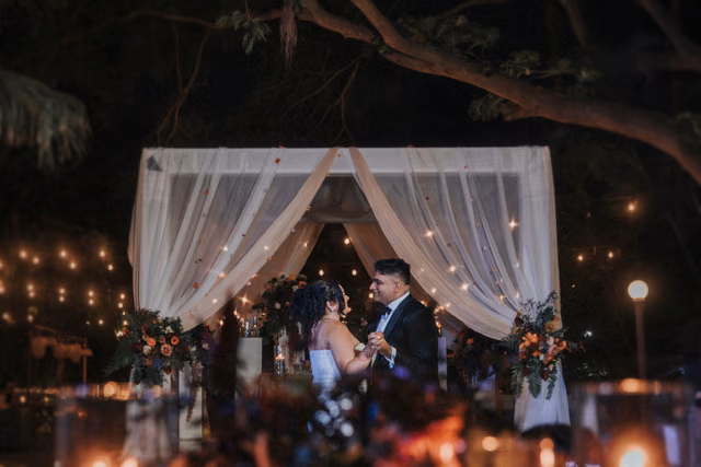 Boda de Alexis & Nitesh en Indian, Pto. Vallarta, Jalisco Mx