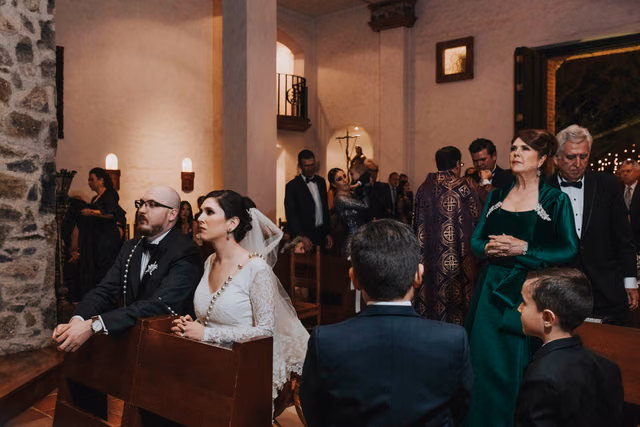 Boda de Paola & Christopher en Mesón de San Agustín, Tlajomulco de Zuñiga