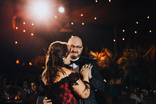Boda de Paola & Christopher en Mesón de San Agustín, Tlajomulco de Zuñiga