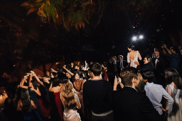 Boda de Paola & Christopher en Mesón de San Agustín, Tlajomulco de Zuñiga