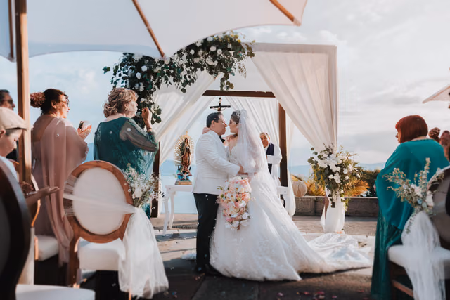 Boda de Cecy & Sixto en Monte Coxala, Rivera de Chapala