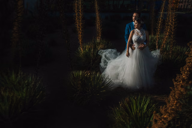Sesión de trash the dress de Evelyn & Antonio en Oaxaca, Mazunte, Oaxaca, Mexico