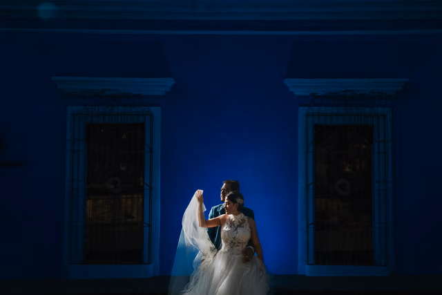 Sesión de trash the dress de Evelyn & Antonio en Oaxaca, Mazunte, Oaxaca, Mexico