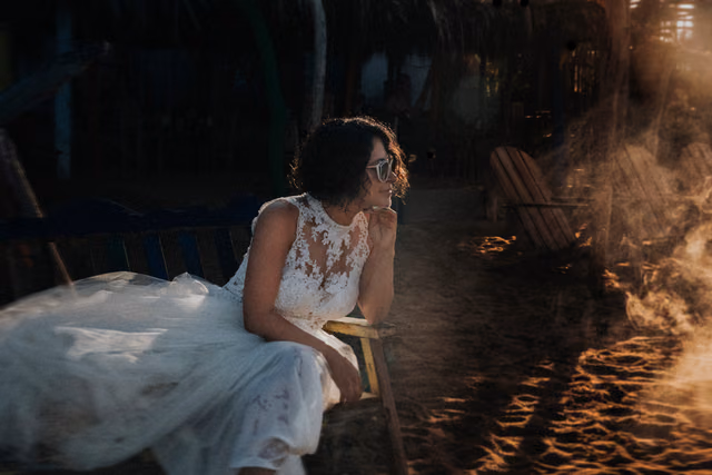 Sesión de trash the dress de Evelyn & Antonio en Oaxaca, Mazunte, Oaxaca, Mexico