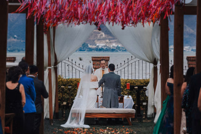 Boda de Lu & Ivan en Quinta San Carlos