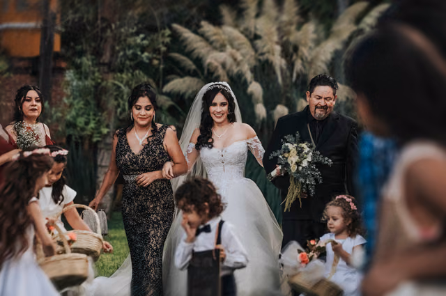 Boda de Tania & Eduardo en Quinta San Carlos, Laguna de Chapala