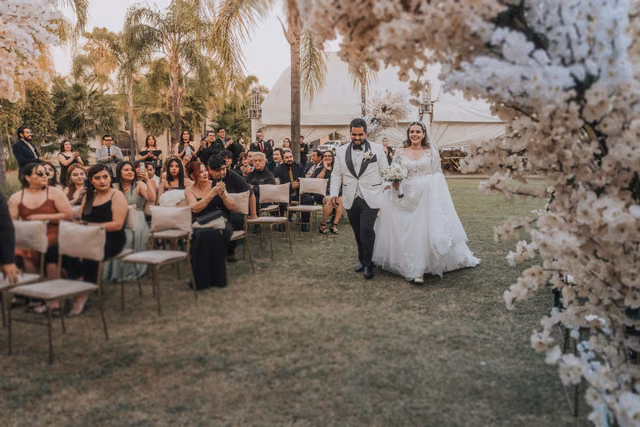 Boda de Eli & Rair en Templo el Expiatorio, Guadalajara, Jalisco MX