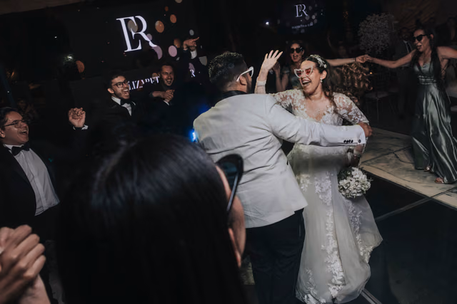 Boda de Eli & Rair en Templo el Expiatorio, Guadalajara, Jalisco MX