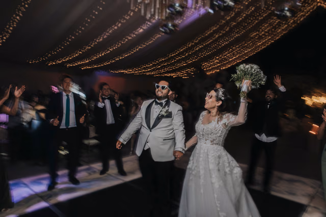Boda de Eli & Rair en Templo el Expiatorio, Guadalajara, Jalisco MX