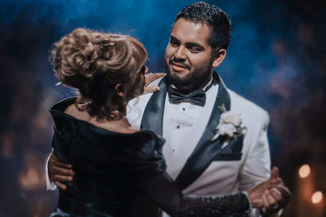 Boda de Eli & Rair en Templo el Expiatorio, Guadalajara, Jalisco MX