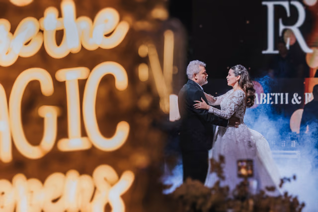 Boda de Eli & Rair en Templo el Expiatorio, Guadalajara, Jalisco MX