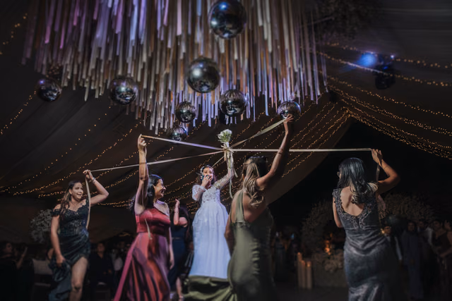 Boda de Eli & Rair en Templo el Expiatorio, Guadalajara, Jalisco MX