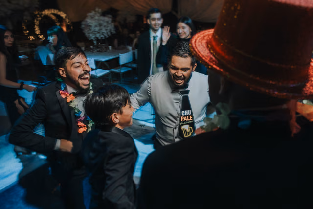 Boda de Eli & Rair en Templo el Expiatorio, Guadalajara, Jalisco MX