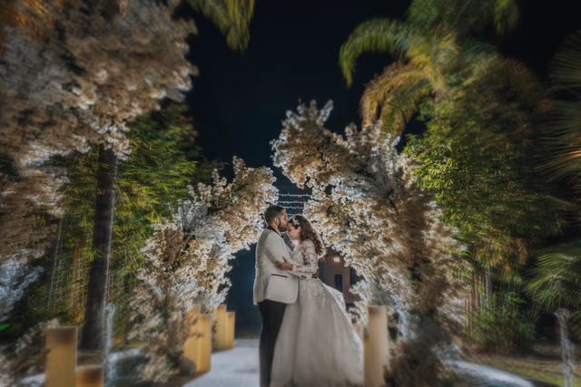 Boda de Eli & Rair en Templo el Expiatorio, Guadalajara, Jalisco MX