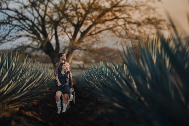Sesión preboda de Ruby & Jorge en Tequila, Jalisco, Mexico