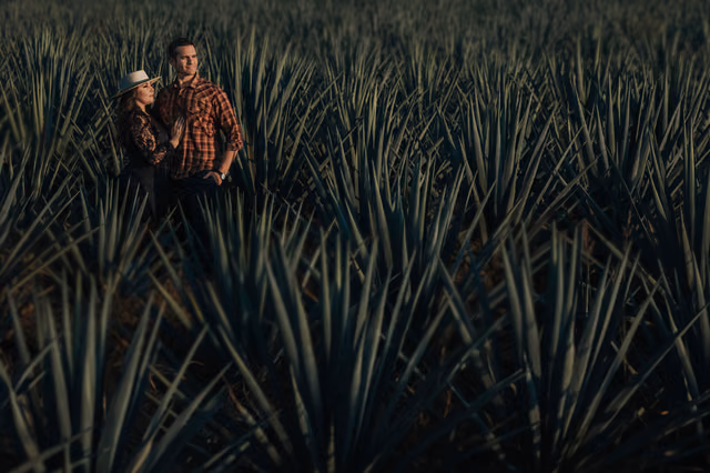 Sesión preboda de Ruby & Jorge en Tequila, Jalisco, Mexico