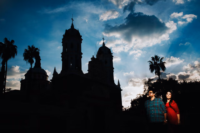 Sesión preboda de Silvia & Hector en Tlaquepaque, Jalisco, Mexico