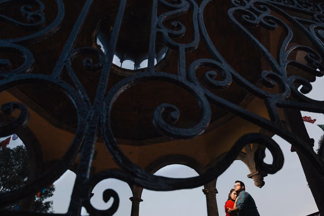 Sesión preboda de Silvia & Hector en Tlaquepaque, Jalisco, Mexico