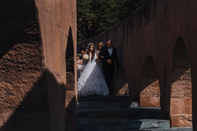 Boda de Paloma & Richard en Villa Tres Marias, Jocotepec, Jalisco